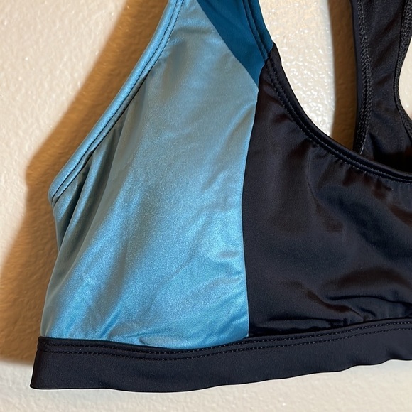ZELLA Athletic Sports Bra - Picture 2 of 8